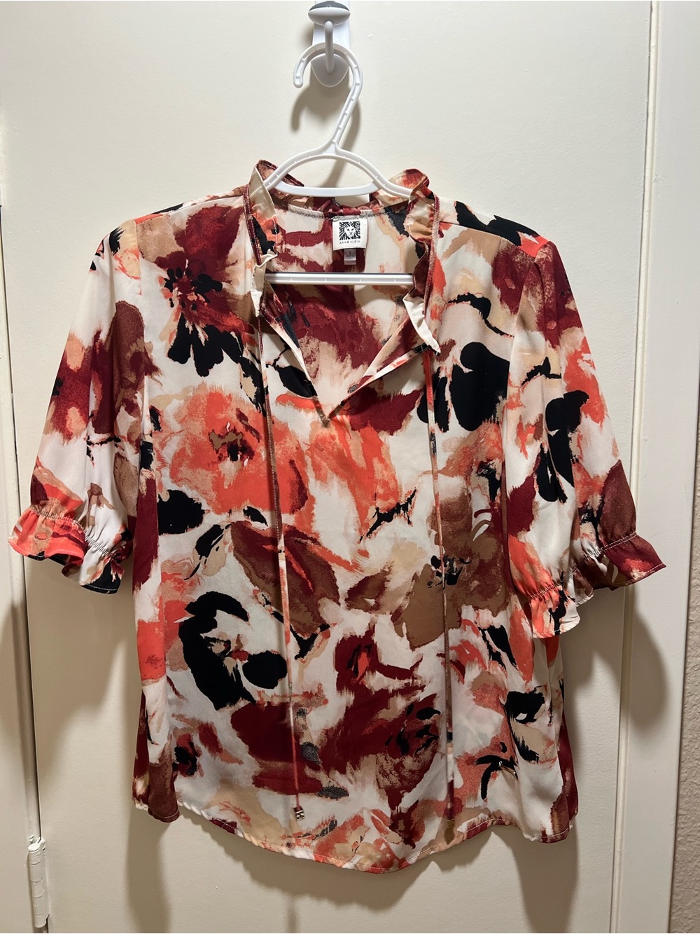 Anne Klein Rust, Cream & Black Floral Button-Down Shirt
